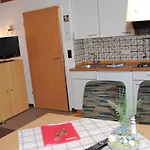 Meyer Meyer 03